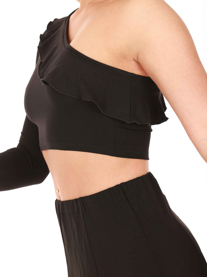 Crop top flouncy pour baile latino mujer, conception asymétrique avec une seule manche, adaptable des deux côtés, coupe ajustadoe et crop, détail volanté du devant à l&