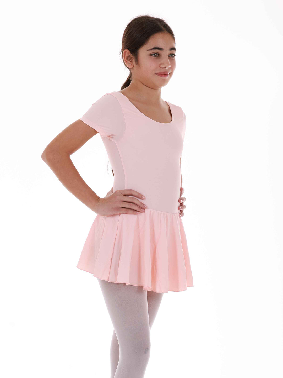 Vestido de ballet à mangas cortas para niña, falda fluido attachée, encolure arrondie et dos dégagé pour un look flatteur, couleur rosa saumon - vue de côté